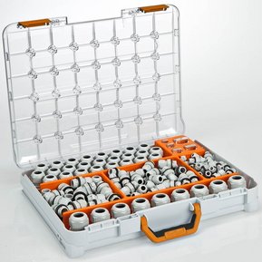 Ai conexiuni exterioare intre convertizoarele de frecventa si motoare?